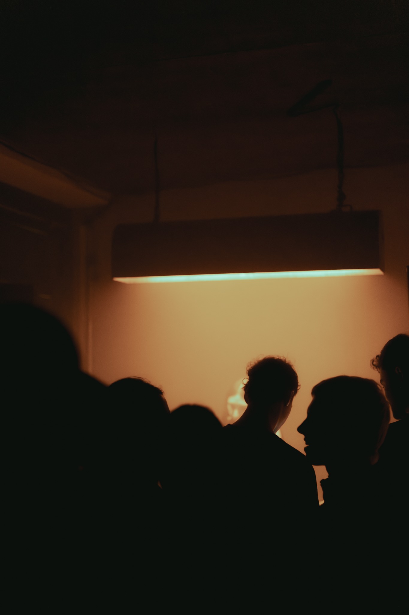 Crowd and DJ during an evening at GIRI
